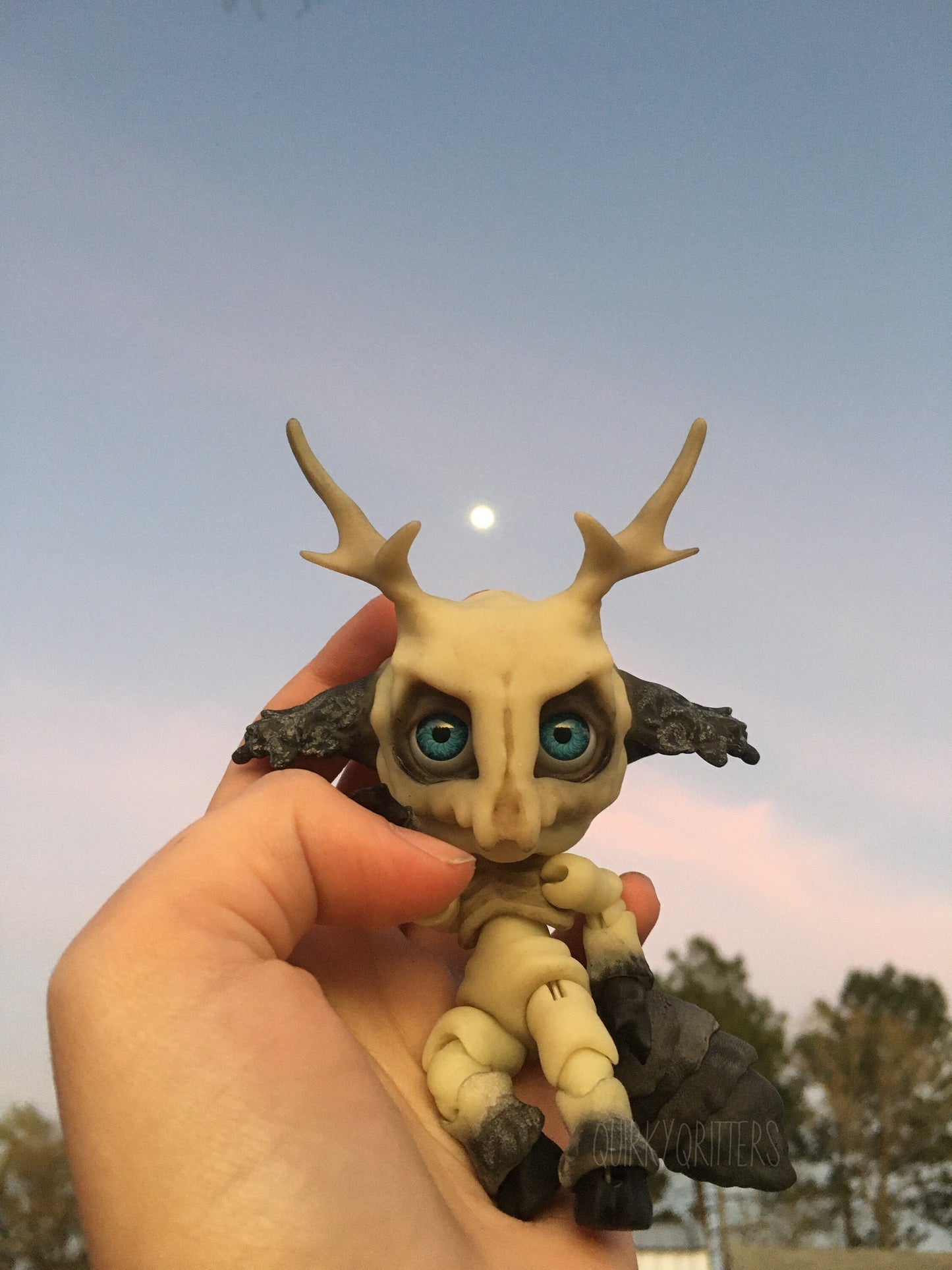 Skullith: A Cute Cryptid Ball Joint Doll