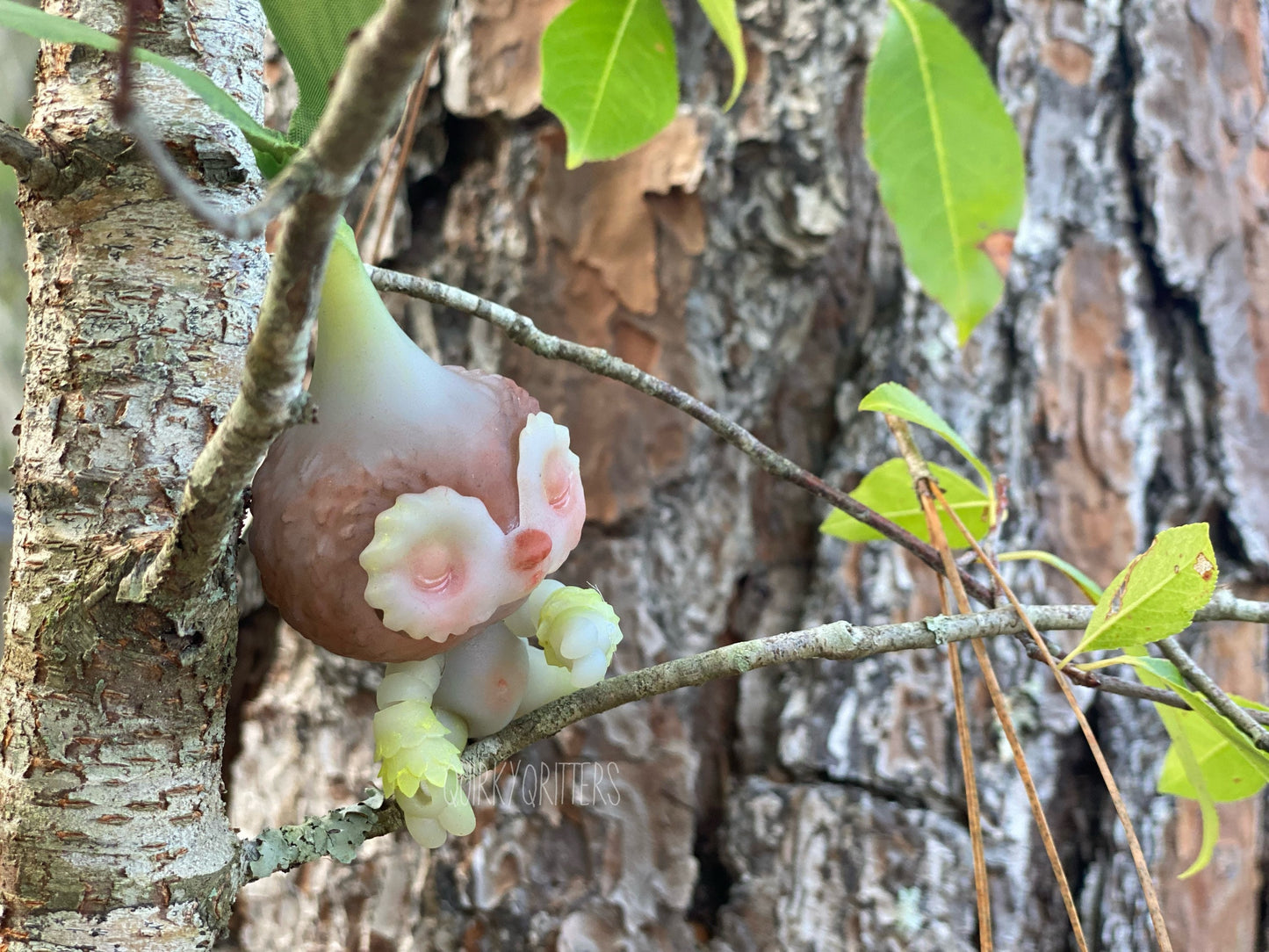 Sloth Sprouting Sprite: A Sloth-like Plant Spirit Micro Ball Joint Doll