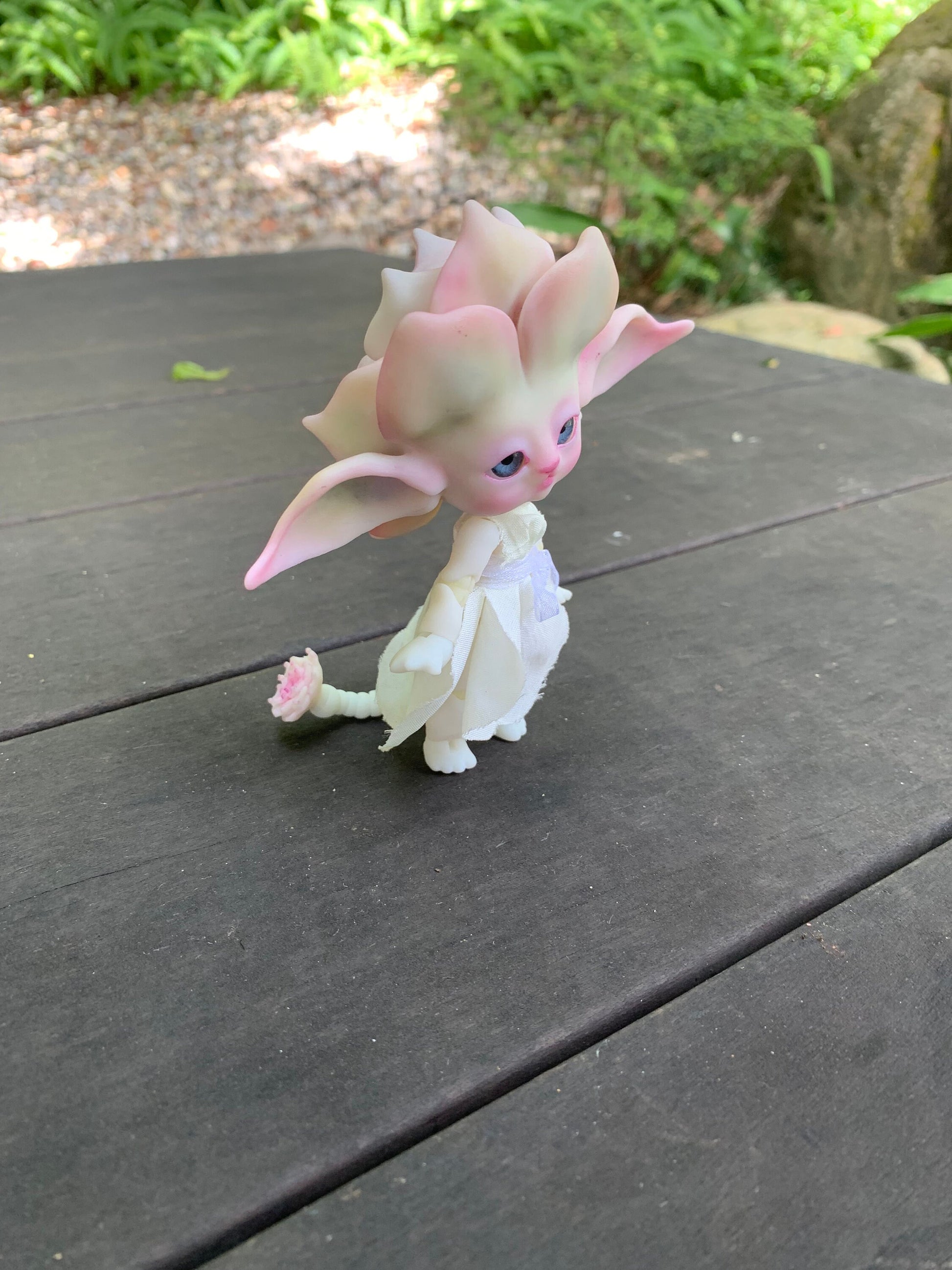 Echeveria: a 3D Printed Micro Ball Joint Doll