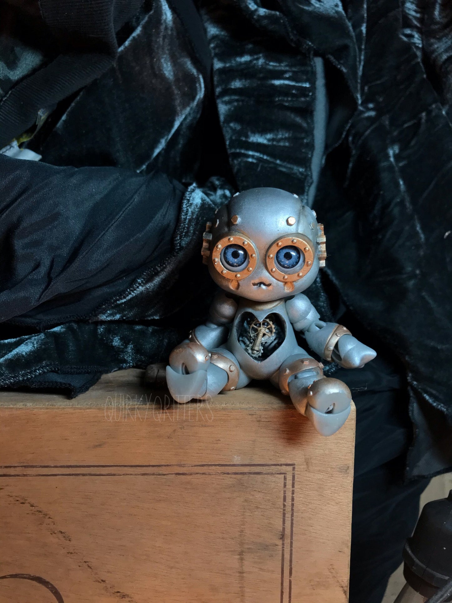 SteamPunks: A Robot 3D Resin Printed BJD