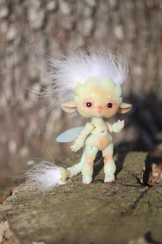 Dandelion: The Flower Base Ball Jointed Doll